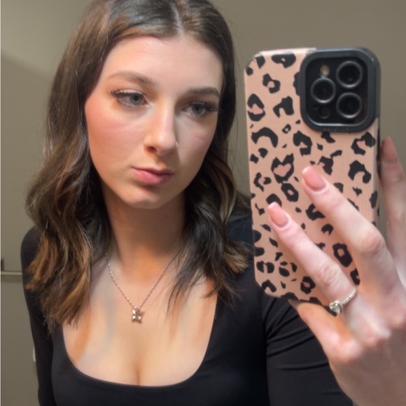 Meet your Posher, Kaylee - Picture 2 of 2